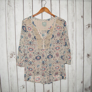 Maeve Women's V-Neck BOHO Blouse Beige Mesh Knit Trim Floral size 4